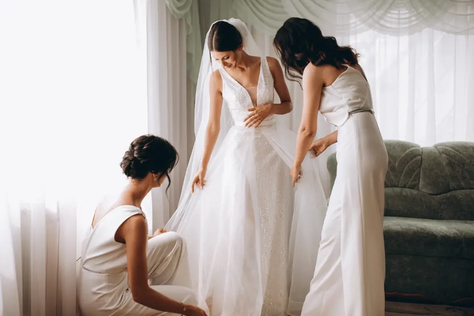 How To Choose A Wedding Dress
